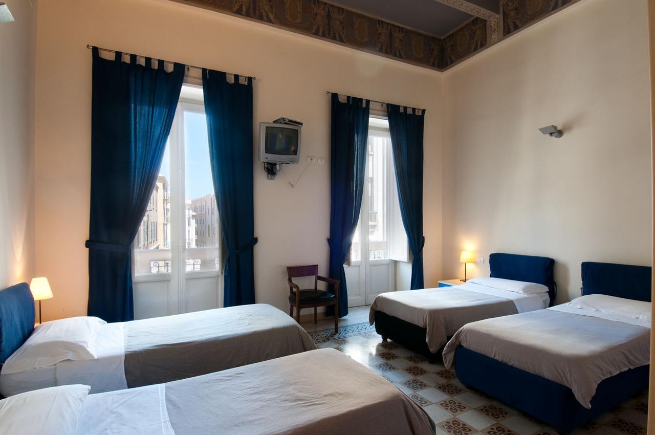 Palazzo Savona Hotel Palermo Exterior photo